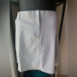 Charter Club Skort Women’s Seersucker Pinstripe Stretch Career Resort Skirt NWOT